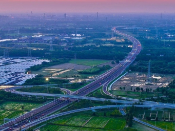 贯通苏浙沪 长三角“1小时圈”再提速